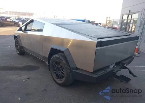 2025 Tesla Cybertruck All-Wheel Drive z USA, uszkodzony, nr VIN 7G2CEHED1SA069111